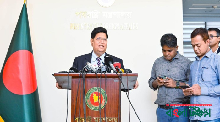 আমেরিকার সরকার বললেই পোশাক রপ্তানি বন্ধ হবে না: পররাষ্ট্রমন্ত্রী